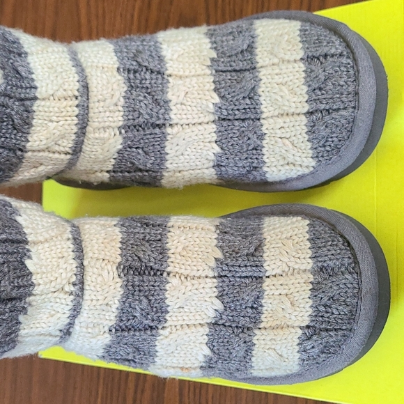 UGG Knit Tall Boots - Picture 2 of 8